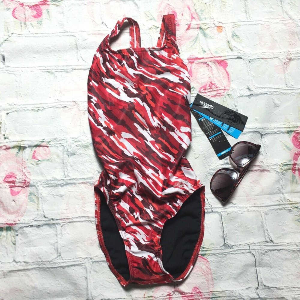 Speedo Women Size 26 Red Camo Endurance Lite Train